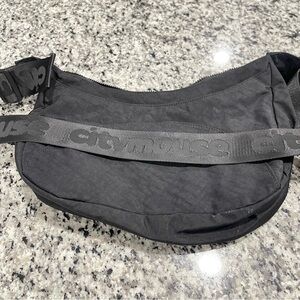 City Mouse | Black Crossbody Sling Bag | Diaper Bag